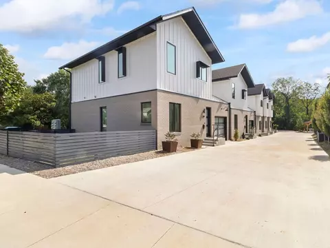 614 NW Bike Ct, Bentonville, AR 72712