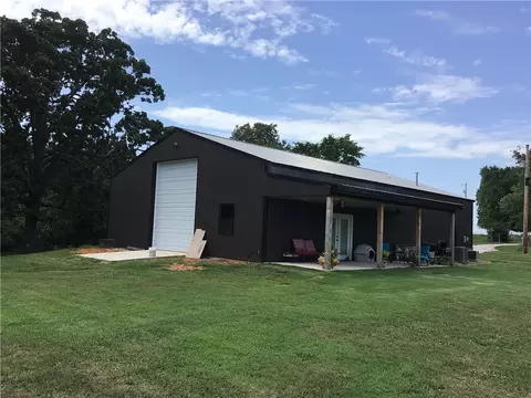 13021 Bill Sellers Rd, Fayetteville, AR 72704
