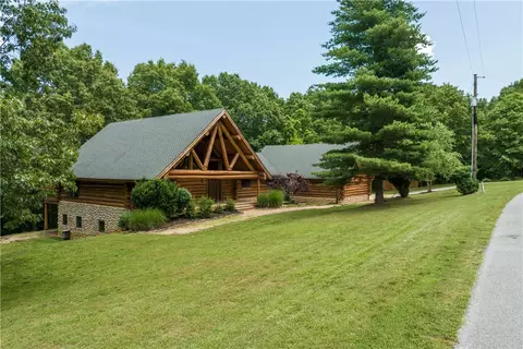 9560 River Oaks Dr, Bentonville, AR 72712