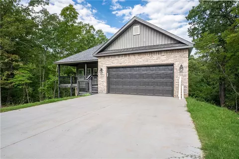 12 Eddleston Ln, Bella Vista, AR 72715