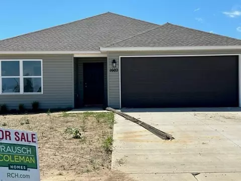 1602 S Blandford St, Siloam Springs, AR 72761