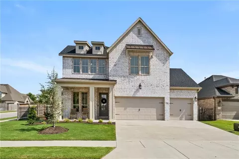 2208 SW Hampton Ave, Bentonville, AR 72712