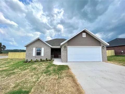 119 Presley Loop, Huntsville, AR 72740