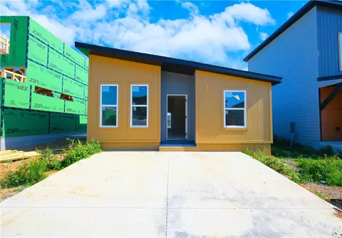 830 Boardwalk Ave, Centerton, AR 72719