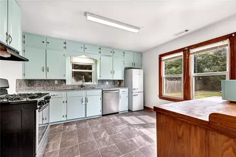 1023 Mill St, Springdale, AR 72764 photo 6