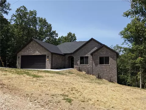 15 Candover Cir, Bella Vista, AR 72714