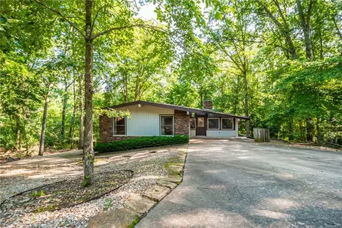 7 Balderton Ln, Bella Vista, AR 72714