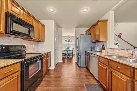 2912 N 14th St, Rogers, AR 72756 photo 5