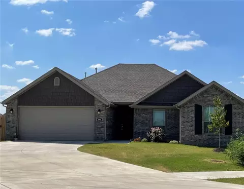315 S Coventry Ave, Farmington, AR 72730
