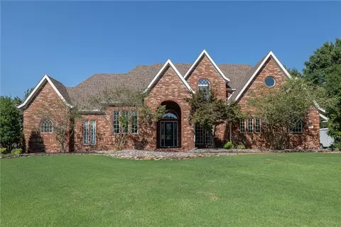 1750 Brompton Pl, Springdale, AR 72764