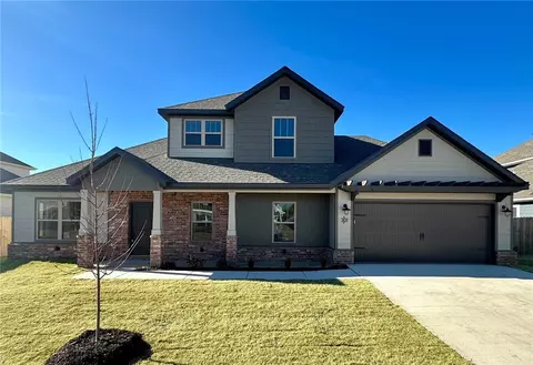 301 Dobson St, Pea Ridge, AR 72751