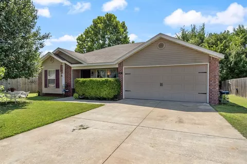 5416 Ashfield Dr, Bentonville, AR 72712