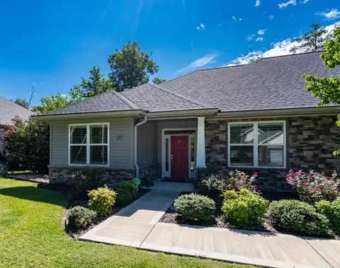 27 Kendal Dr, Bella Vista, AR 72714