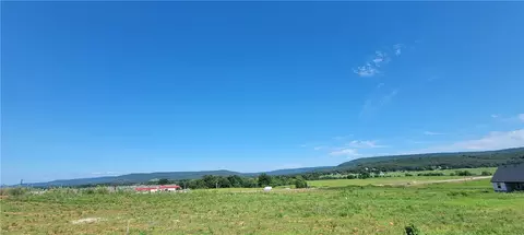 121 S Eagle Mtn, Prairie Grove, AR 72753