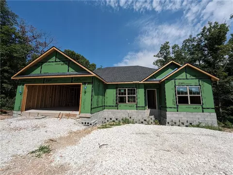 17 Hornsea Ln, Bella Vista, AR 72714