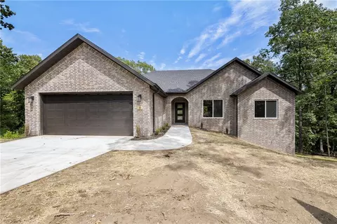 21 Nantwich Cir, Bella Vista, AR 72714