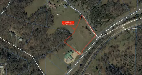 N Hwy 62, Garfield, AR 72732