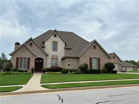 1291 Edinburgh Loop, Springdale, AR 72762