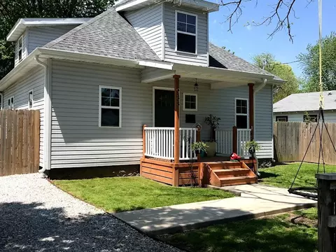 983 N Main St, Bentonville, AR 72712