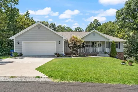 3 Glenwood Ln, Bella Vista, AR 72715