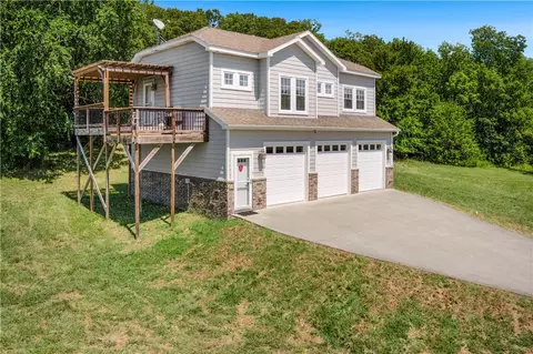 3070 Wyman Rd, Fayetteville, AR 72701