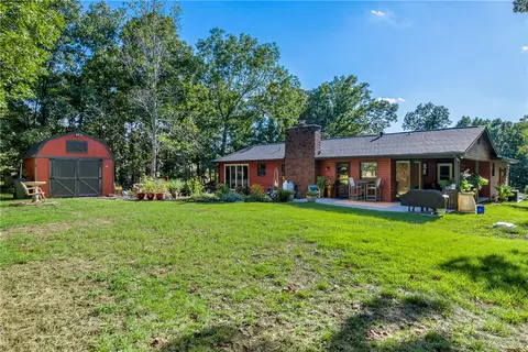 39 Islay Dr, Bella Vista, AR 72715