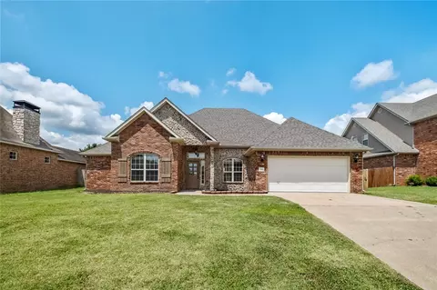 608 Meadow, Bentonville, AR 72712