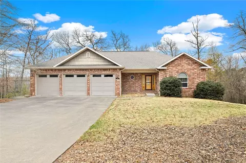 12 Fleetwood Dr, Bella Vista, AR 72714