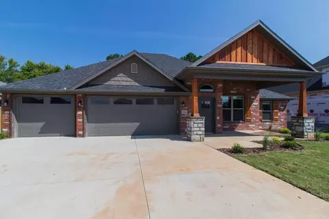 5652 Poppy Ave, Springdale, AR 72762