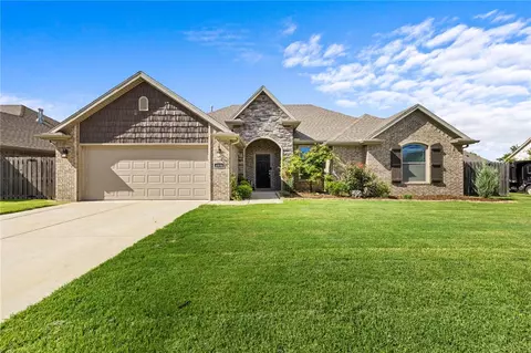 4446 W Blissful Dr, Fayetteville, AR 72704