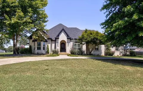 8646 Stonehenge Dr, Fayetteville, AR 72704