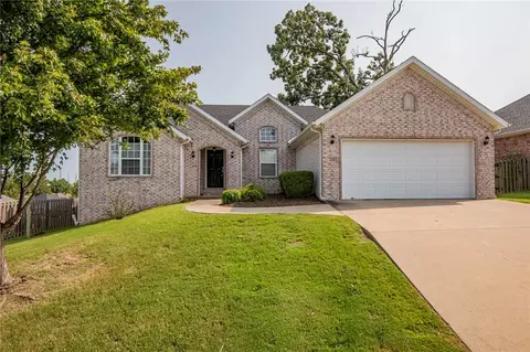 430 Asboth Dr, Centerton, AR 72719