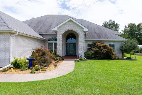 468550 E 1120 Rd, Muldrow, OK 74948
