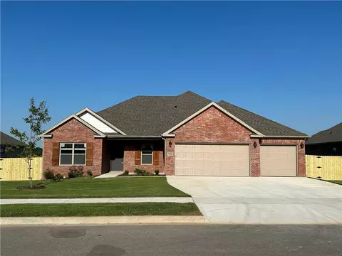155 N Sheep Dog Ave, Farmington, AR 72730