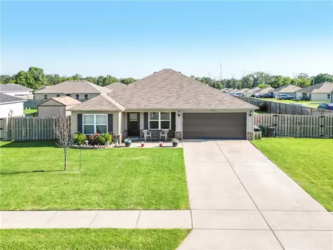 15013 White Fawn Dr, Garfield, AR 72732