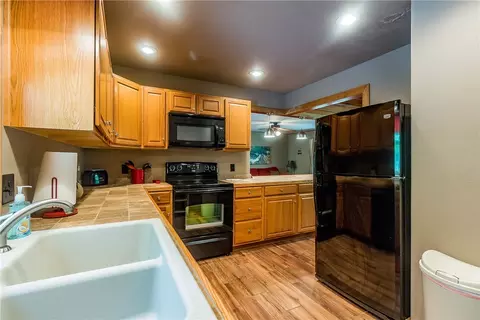 74 120 Valley Dr, Noel, MO 64854 photo 9
