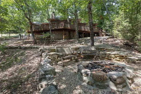 21217 Black Oak Dr, Garfield, AR 72732