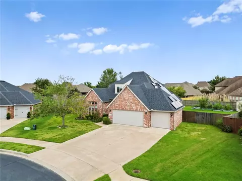 1601 SW Gosford Ave, Bentonville, AR 72712