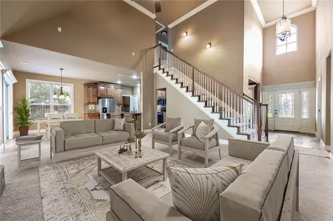 1705 W Cunningham Ave, Rogers, AR 72758