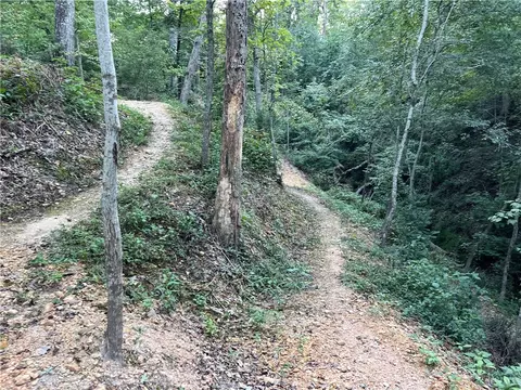 Queensborough Drive, Bella Vista, AR 72715