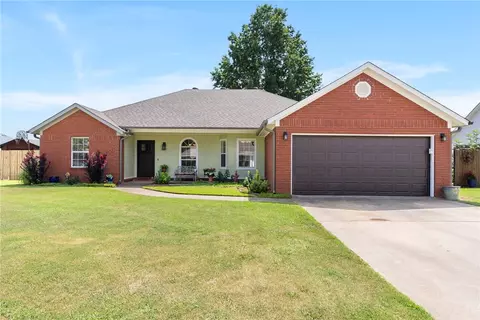 263 Countryside Dr, Farmington, AR 72730