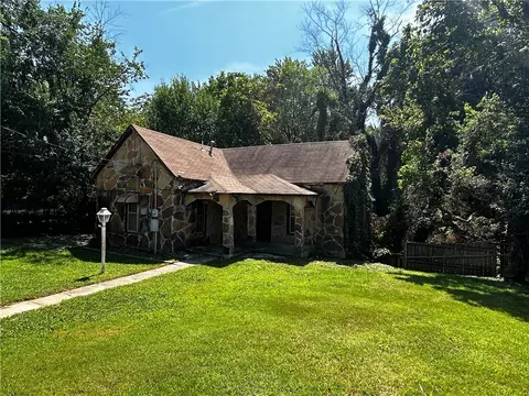 328 Walnut St, Rogers, AR 72756 photo 4