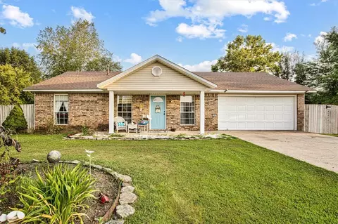 1491 Aspen Cir, Elkins, AR 72727