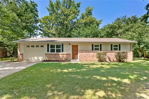 714 Gail St, Springdale, AR 72762