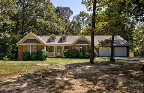 2585 Sequoyah Dr, Rogers, AR 72758