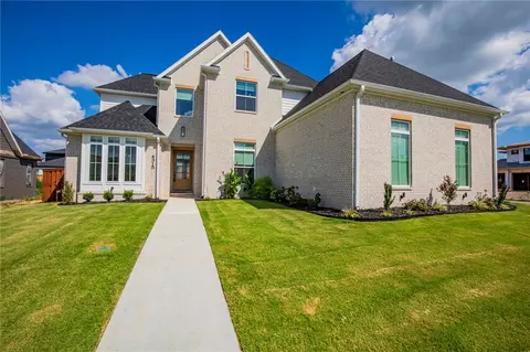 4315 S 87th Pl, Bentonville, AR 72713