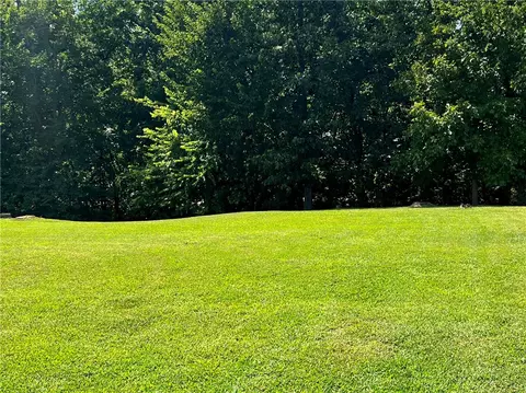Dugan Circle, Bella Vista, AR 72715