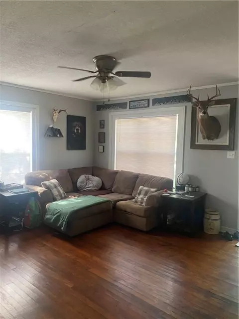 115 E College St, Ozark, AR 72949 photo 6