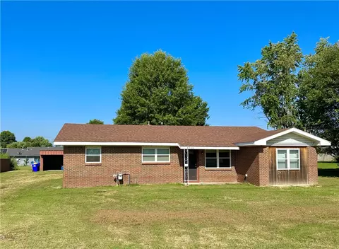 1706 Monte Ne Rd, Rogers, AR 72756
