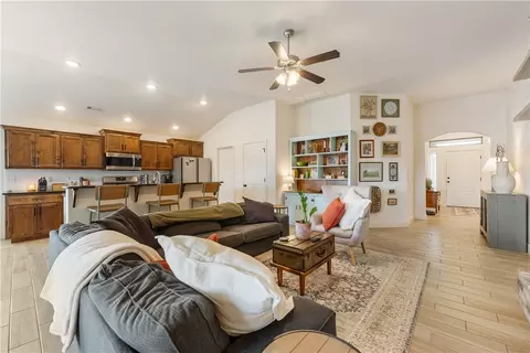 541 Melrose Pl, Bentonville, AR 72712 photo 5